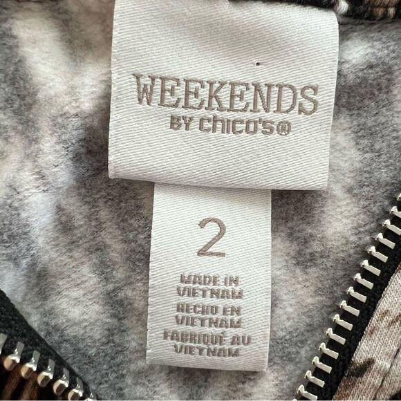 Chico’s Leopard Print Hi-Low Jacket - Picture 3 of 7